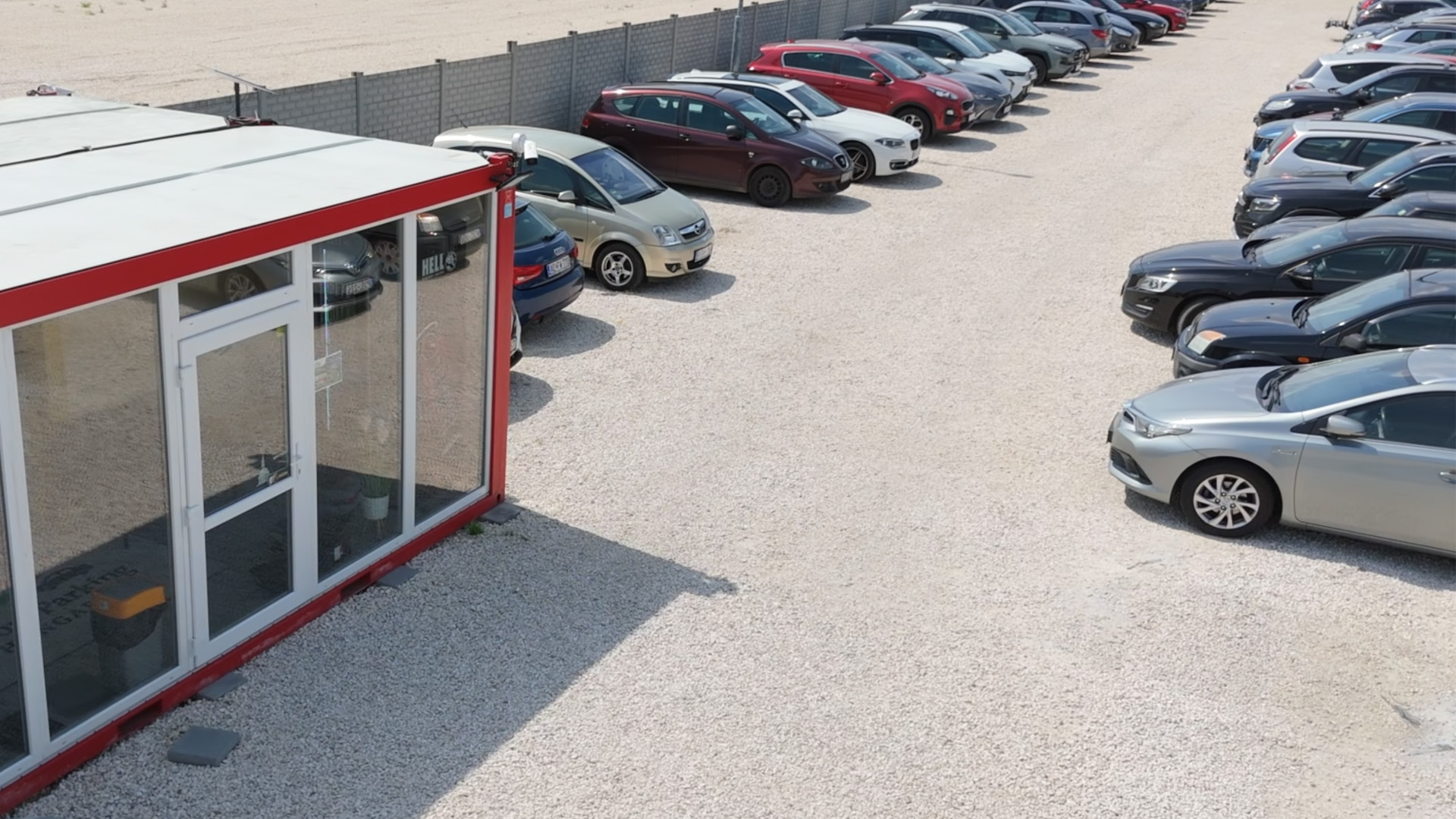 Airport Parking Hungary — reptéri parkoló